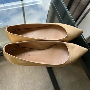 M. Gemi pointed toe flats